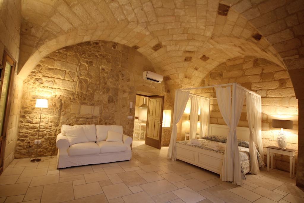 La Suite Di Martina Lecce Zimmer foto
